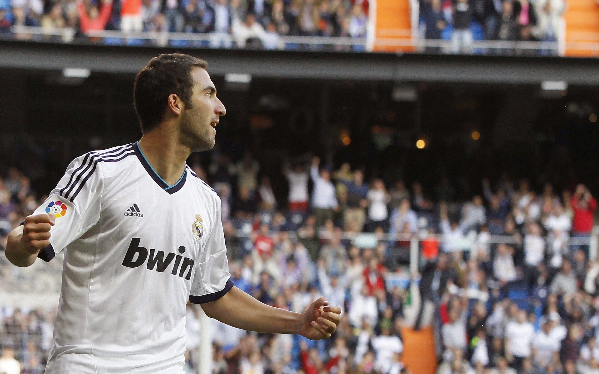 巴西德比战术火爆,胜负难料引发热议,巴西足球德比